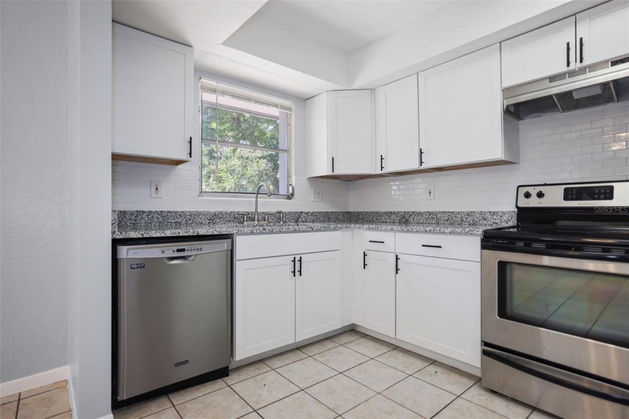3517 Sherwood Drive , Largo, FL 33771 Photo