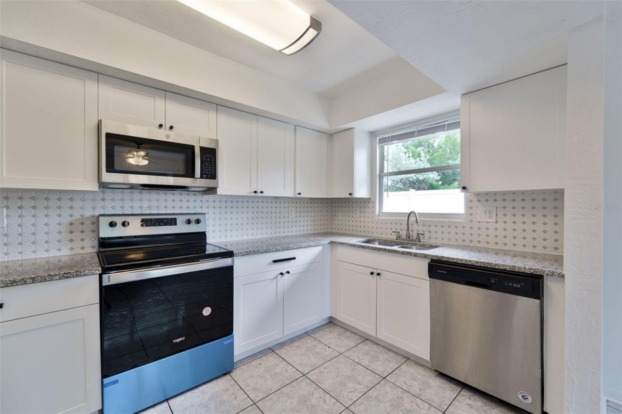3517 Sherwood Drive , Largo, FL 33771 Photo