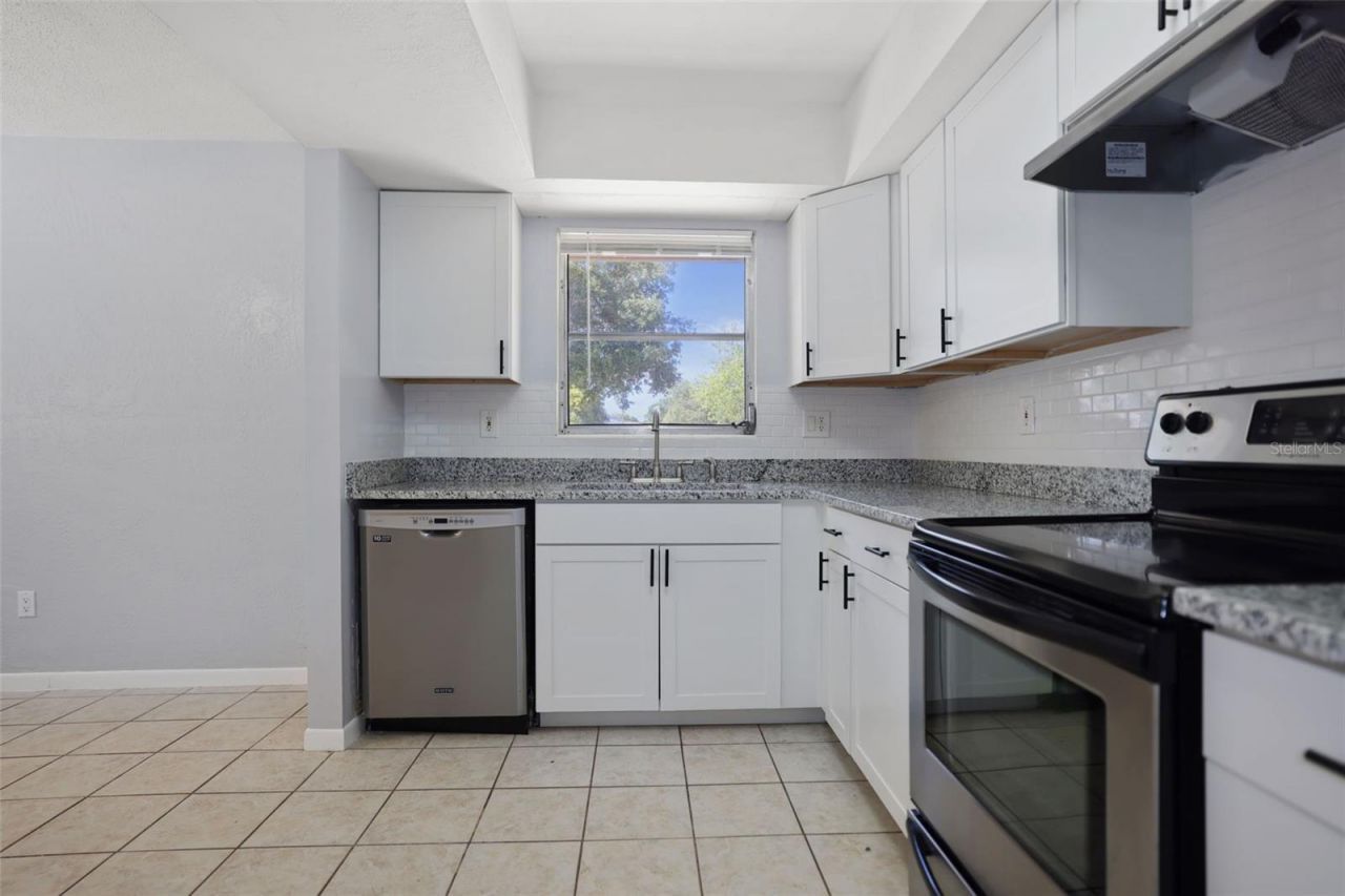 3517 Sherwood Drive , Largo, FL 33771 Photo