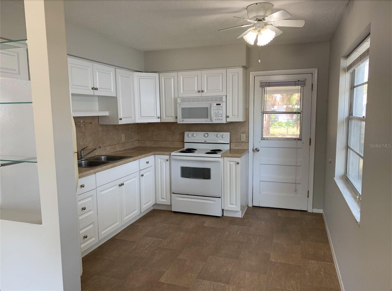 4910 23rd Street W, Unit A & B, Bradenton, FL 34207 Photo
