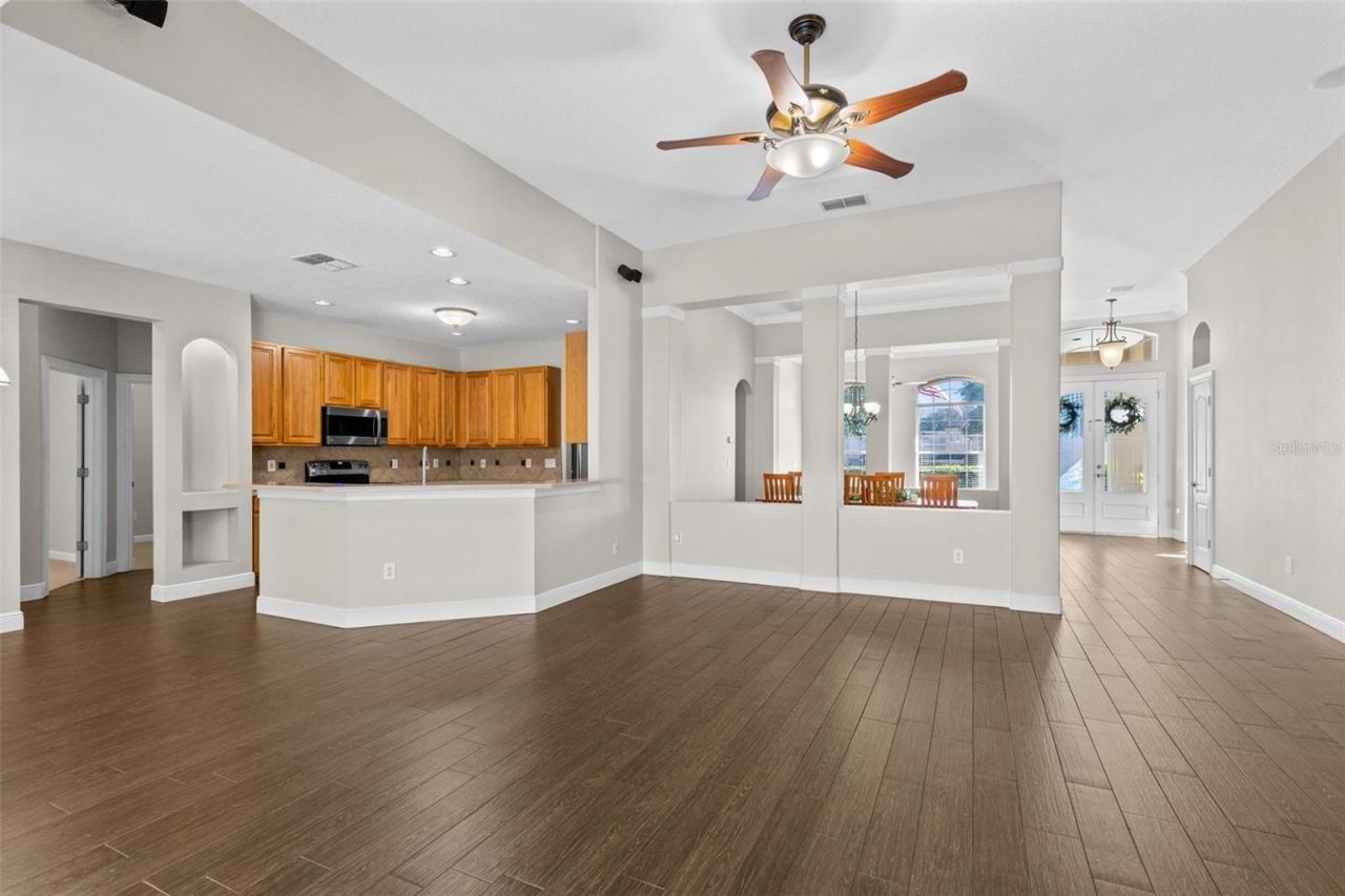 410 Via Tuscany Loop, Lake Mary, FL 32746 Photo