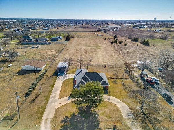 3722 Carrie Lane , St. Paul, TX 75098