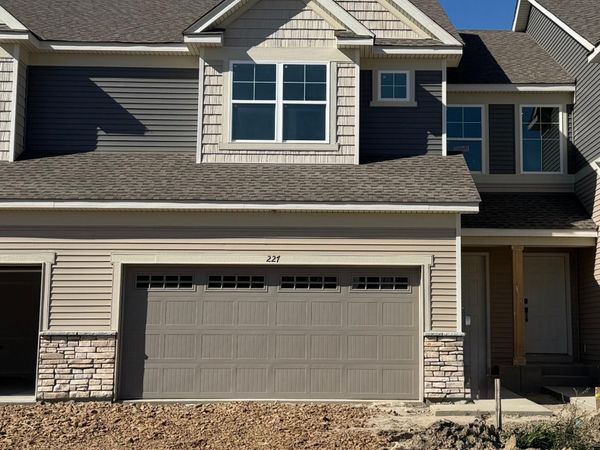 227 Huntington Drive , Waconia, MN 55387