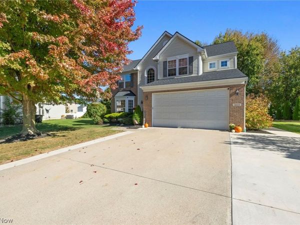 1460 Greenfield Lane , Painesville Twp, OH 44077