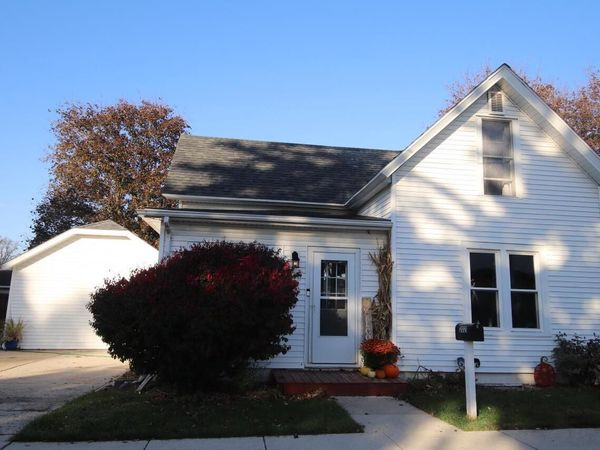 2021 Broadway STREET, New Holstein, WI 53061