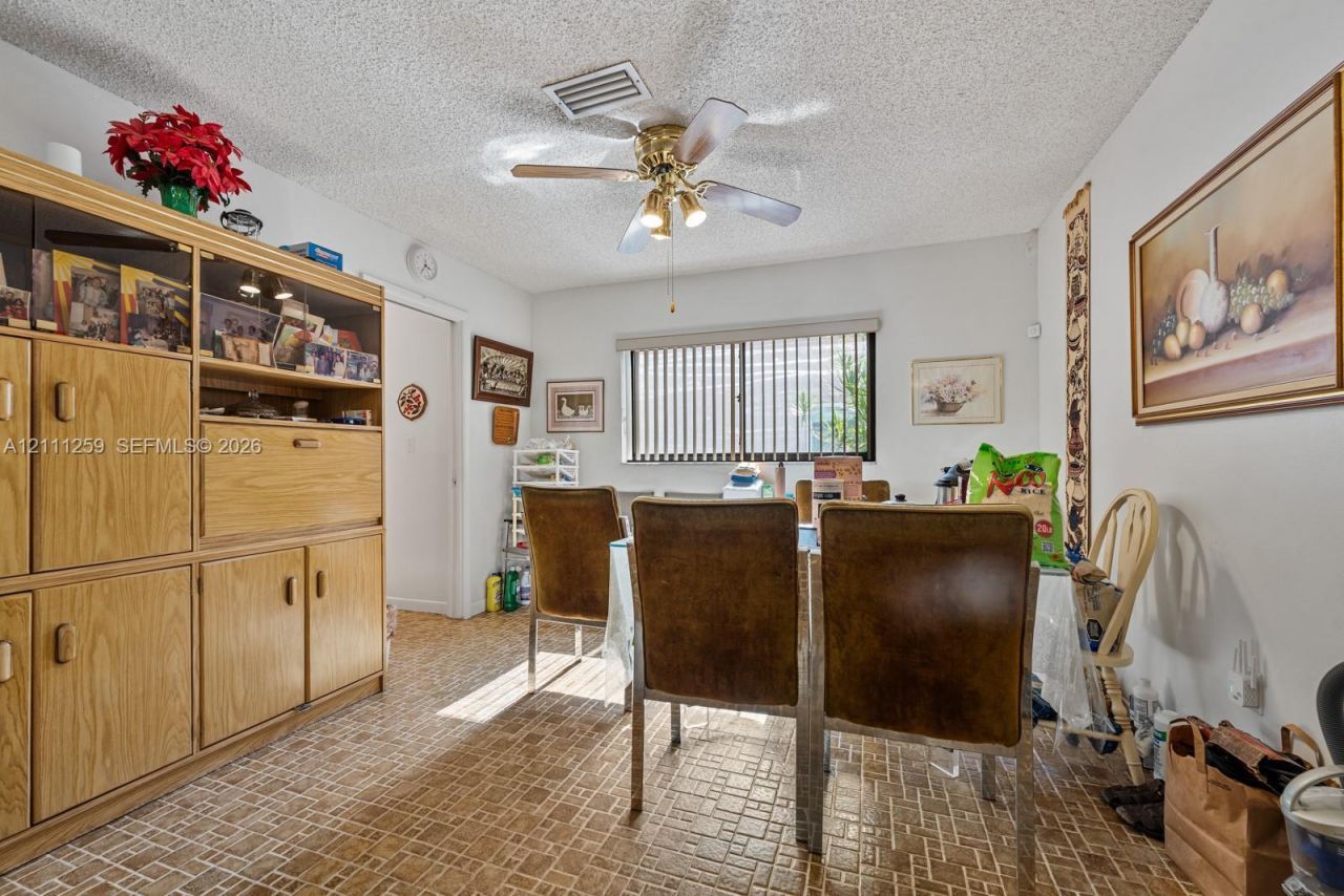9270 Caribbean Blvd, Cutler Bay, FL 33157 Photo