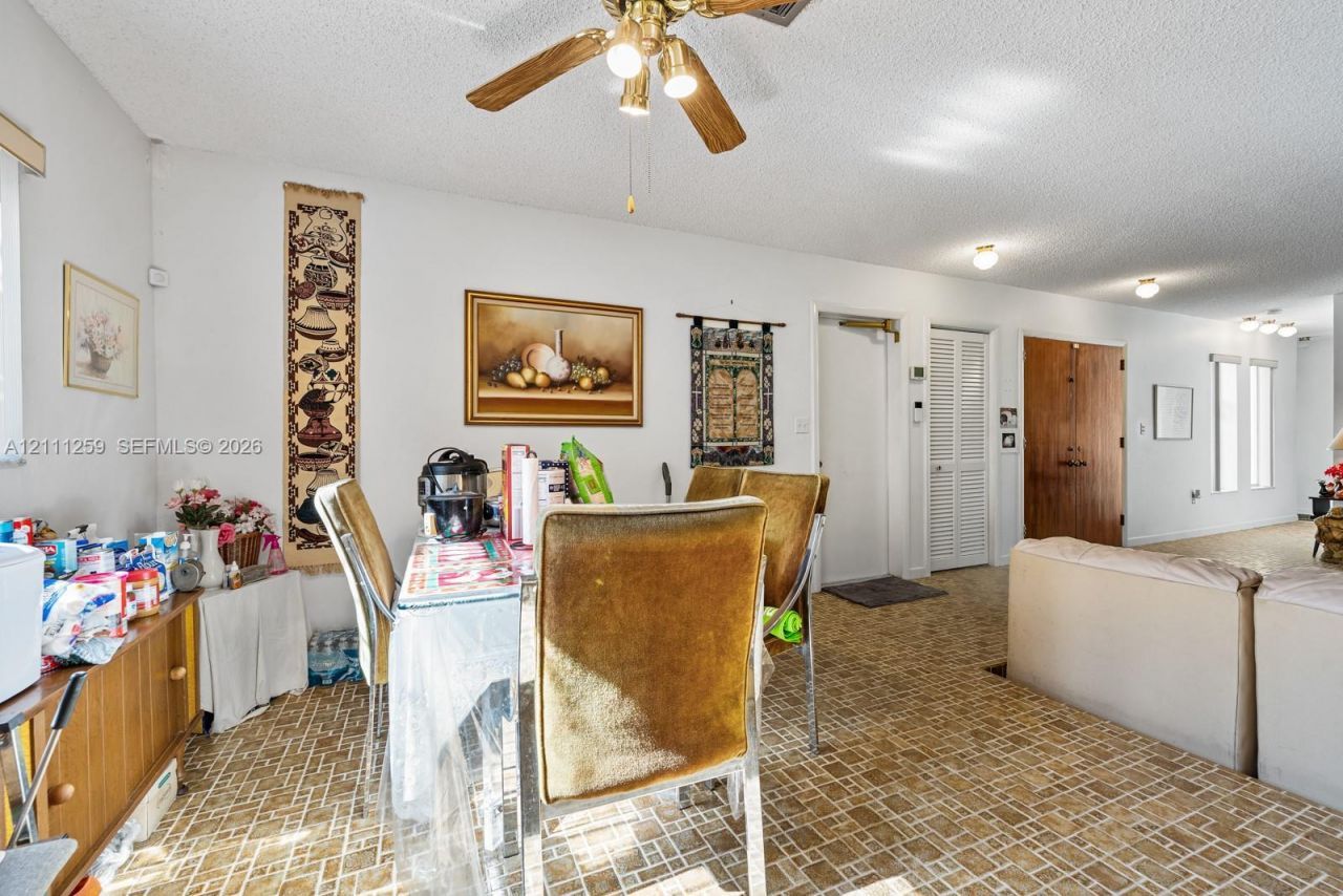 9270 Caribbean Blvd, Cutler Bay, FL 33157 Photo