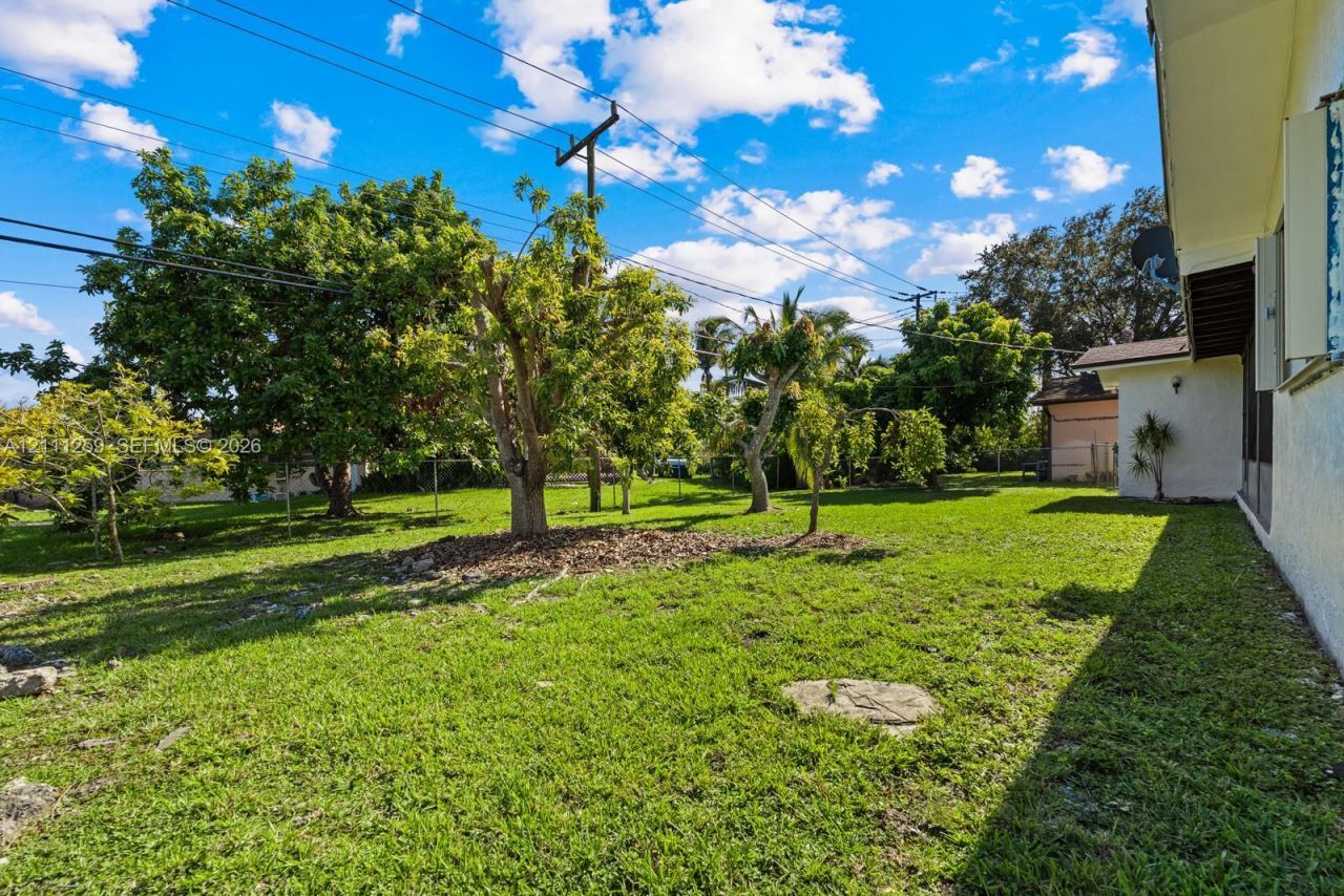 9270 Caribbean Blvd, Cutler Bay, FL 33157 Photo