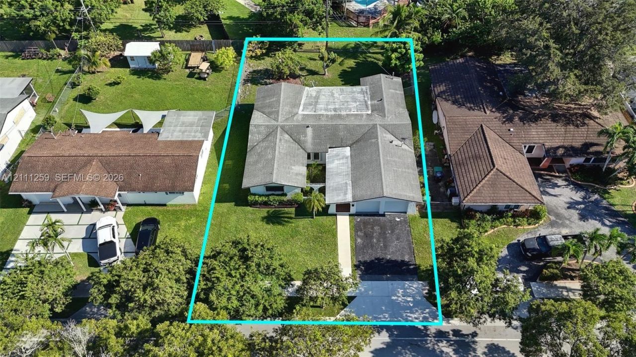 9270 Caribbean Blvd, Cutler Bay, FL 33157 Photo