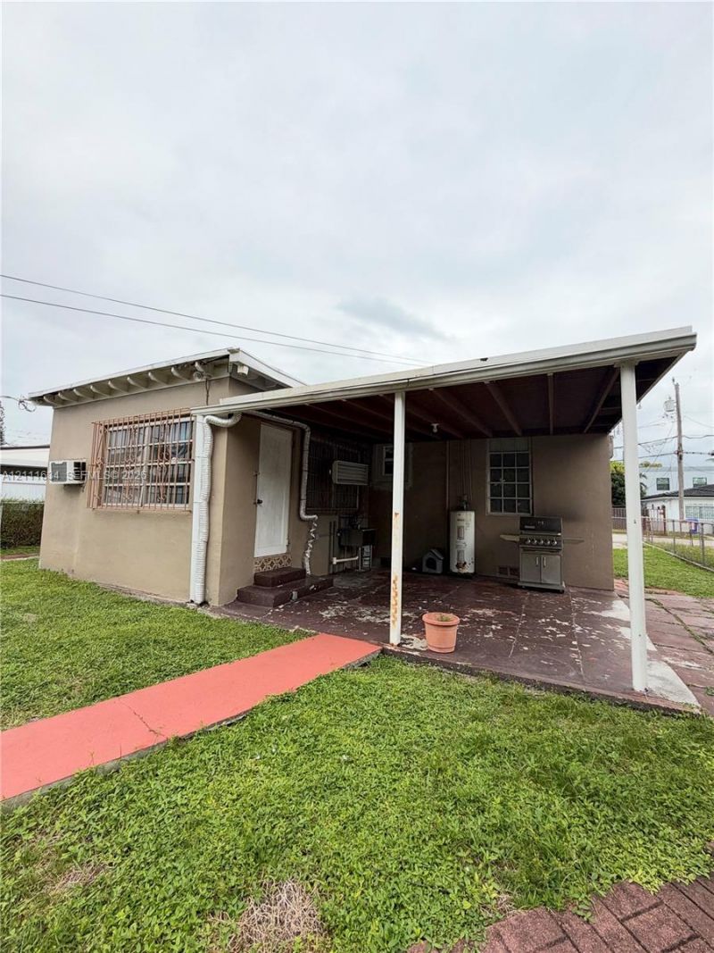 2364 SW 14th St, Miami, FL 33145 Photo