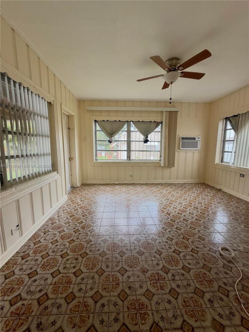 2364 SW 14th St, Miami, FL 33145 Photo