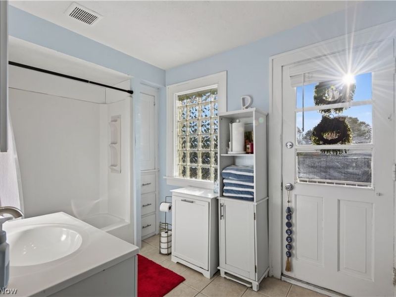 3508 W 152 nd Street, Cleveland, OH 44111 Photo 22