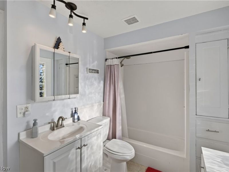 3508 W 152 nd Street, Cleveland, OH 44111 Photo 23