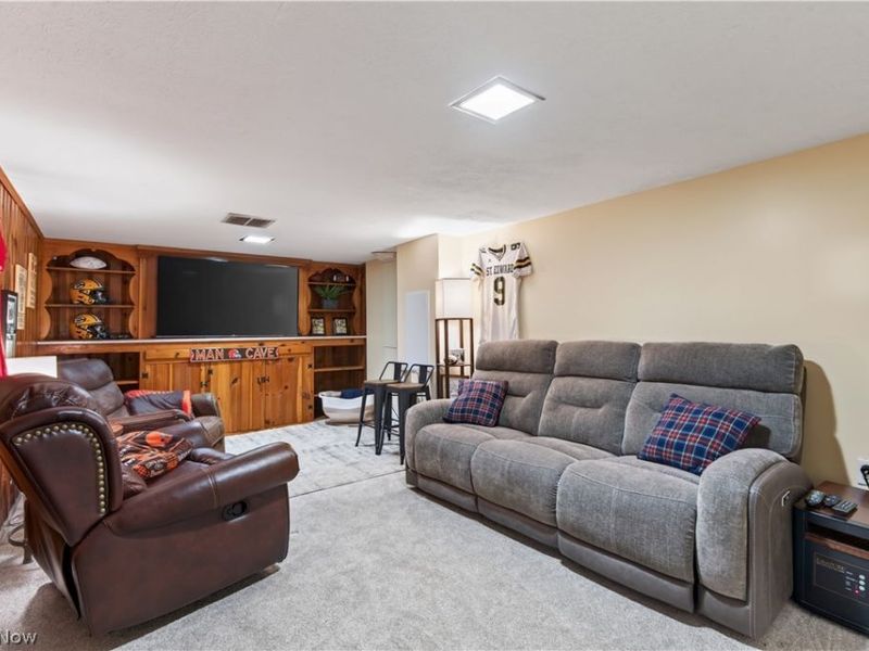 3508 W 152 nd Street, Cleveland, OH 44111 Photo 29