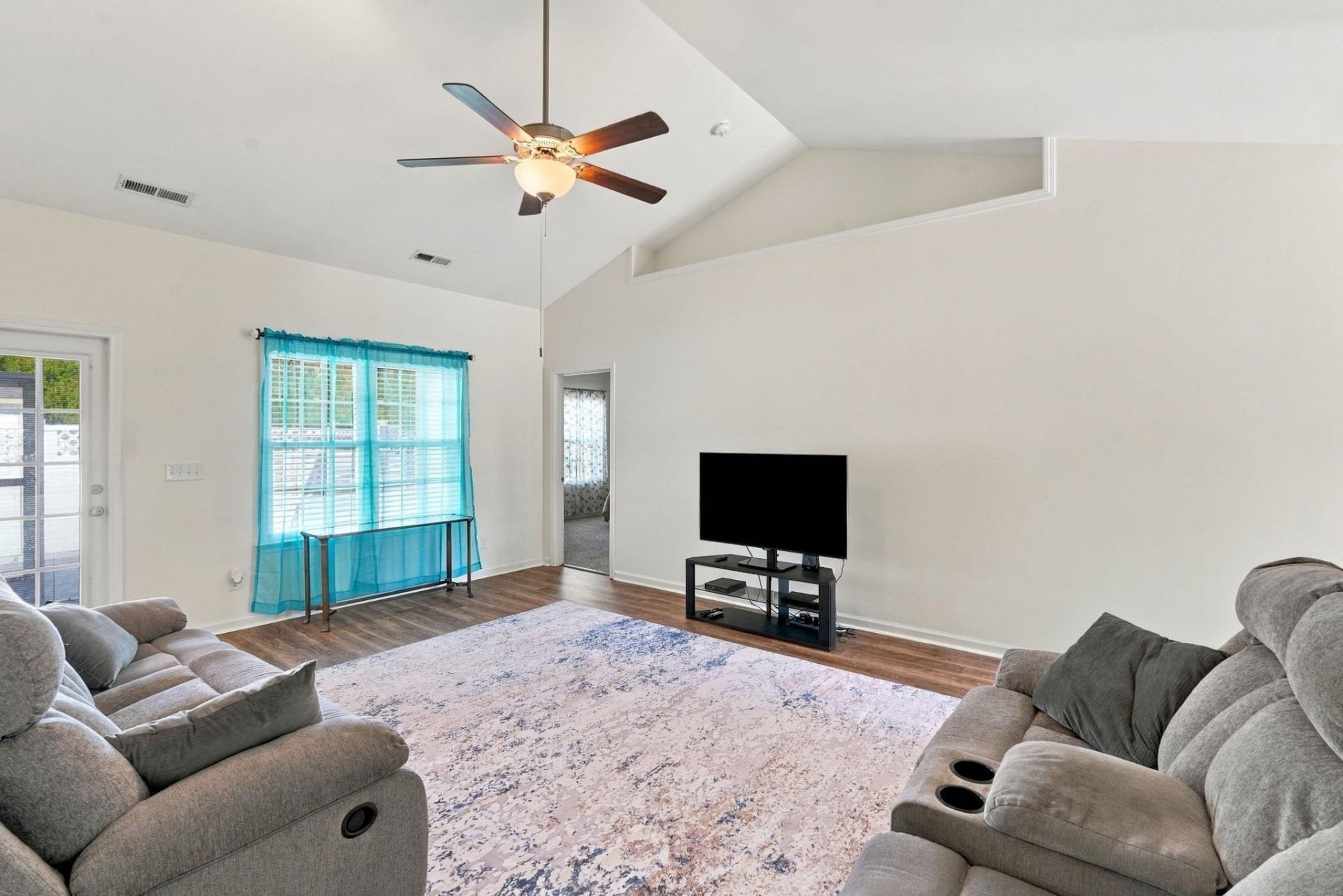 101 Palm Terrace Loop Photo 15