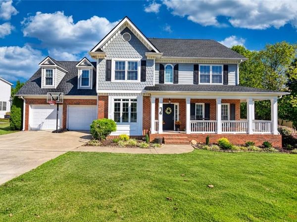 74 Colonial Circle NW, Cartersville, GA 30120