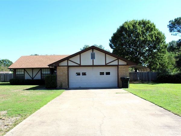 201 Sandpiper Circle , Durant, OK 74701