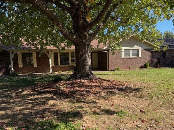 207 N Angela Street , Springdale, AR 72762