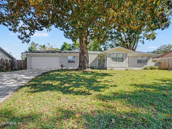 7839 SPANISH OAKS Drive, Jacksonville, FL 32221