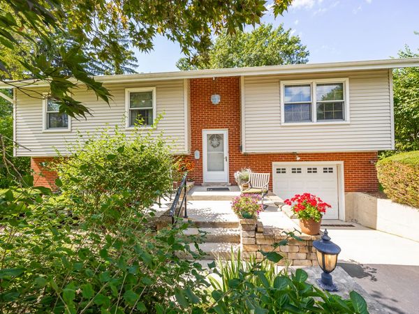 5722 Main Street , Downers Grove, IL 60516