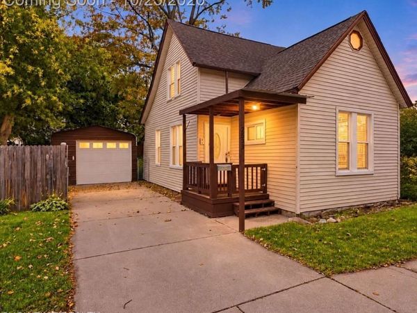 2533 Armour Street, Port Huron, Mi 48060