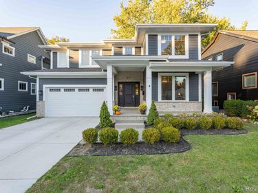 613 E Farnum Avenue, Royal Oak, Mi 48067