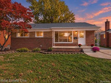 2519 Medford Street, Trenton, Mi 48183