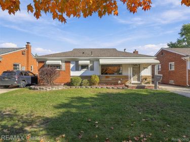 32744 Sandra Lane, Westland, Mi 48185