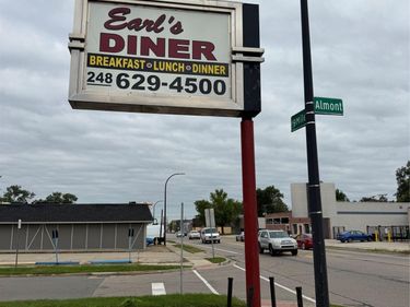 1861 E 9 Mile Road , Ferndale, Mi 48220