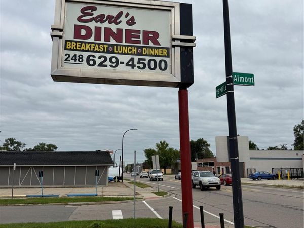 1861 E 9 Mile Road , Ferndale, Mi 48220