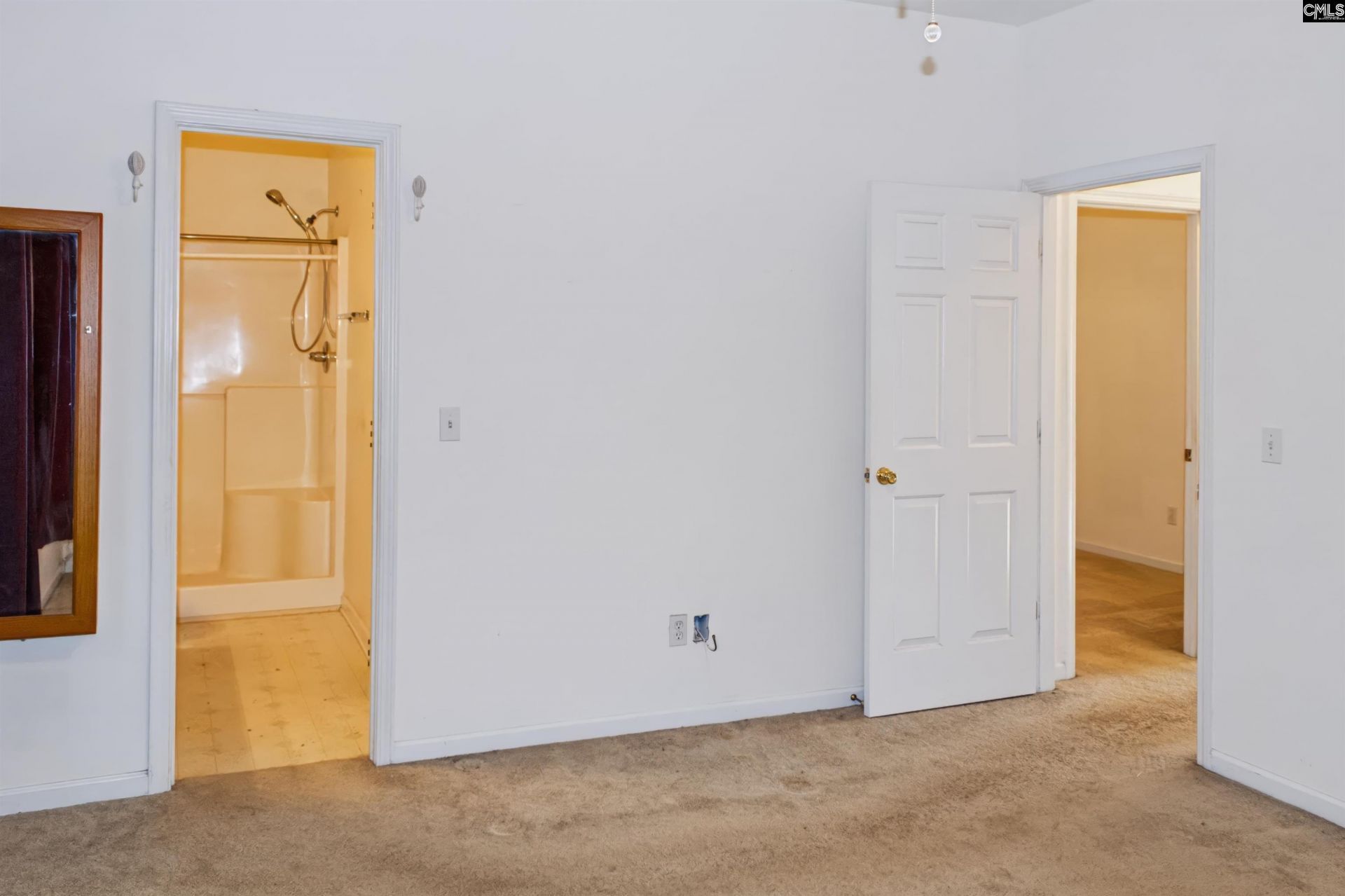 50 Crescent Moon Ct  Photo 12