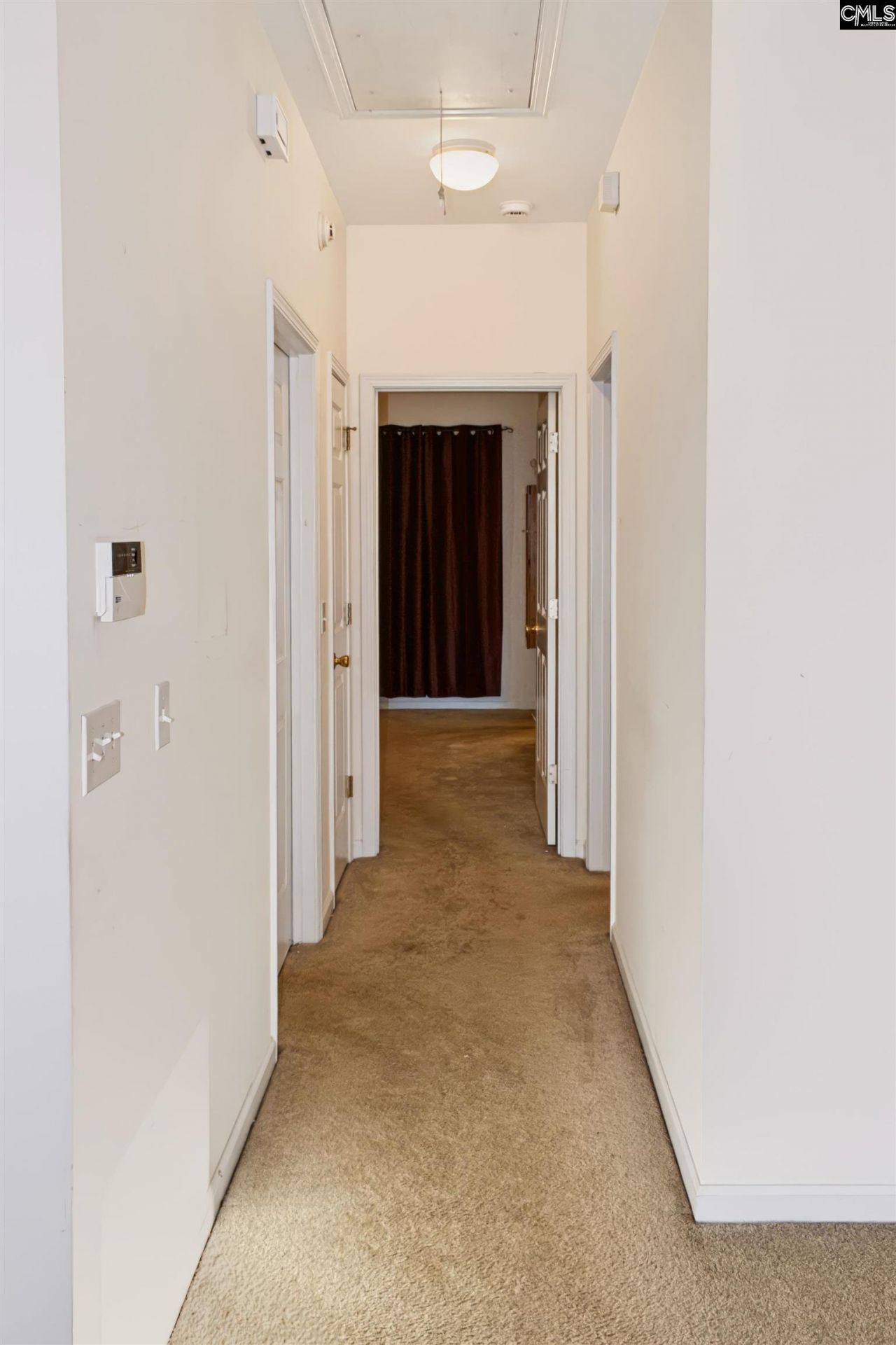 50 Crescent Moon Ct  Photo 6