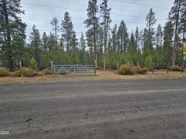16020 Davis Avenue, La Pine, OR 97739