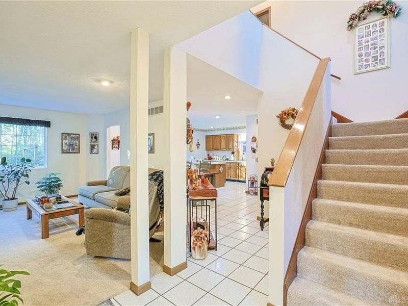 43 Mark Twain Court, Dayton, OH 45414 Photo 5