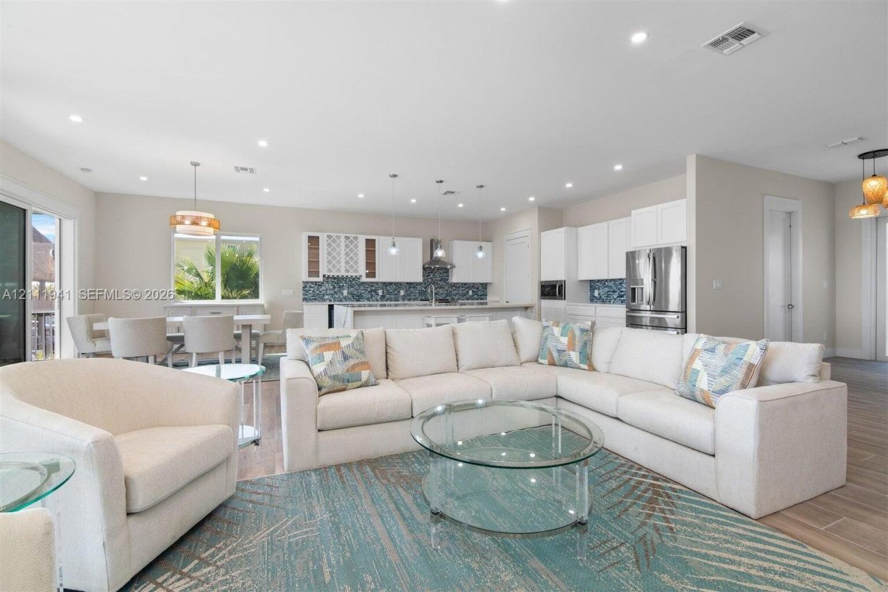 30995 Watson Blvd, Big Pine Key, FL 33043 Photo