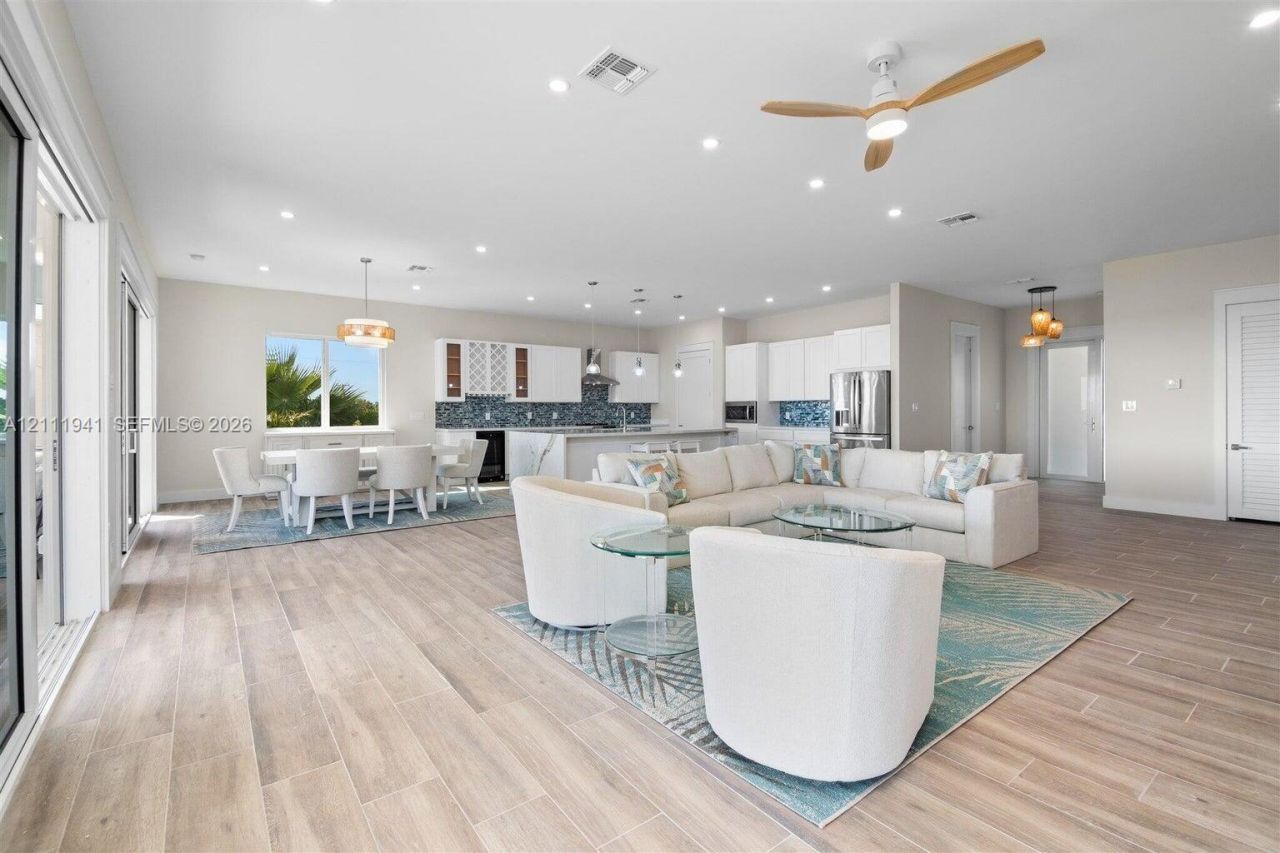 30995 Watson Blvd, Big Pine Key, FL 33043 Photo