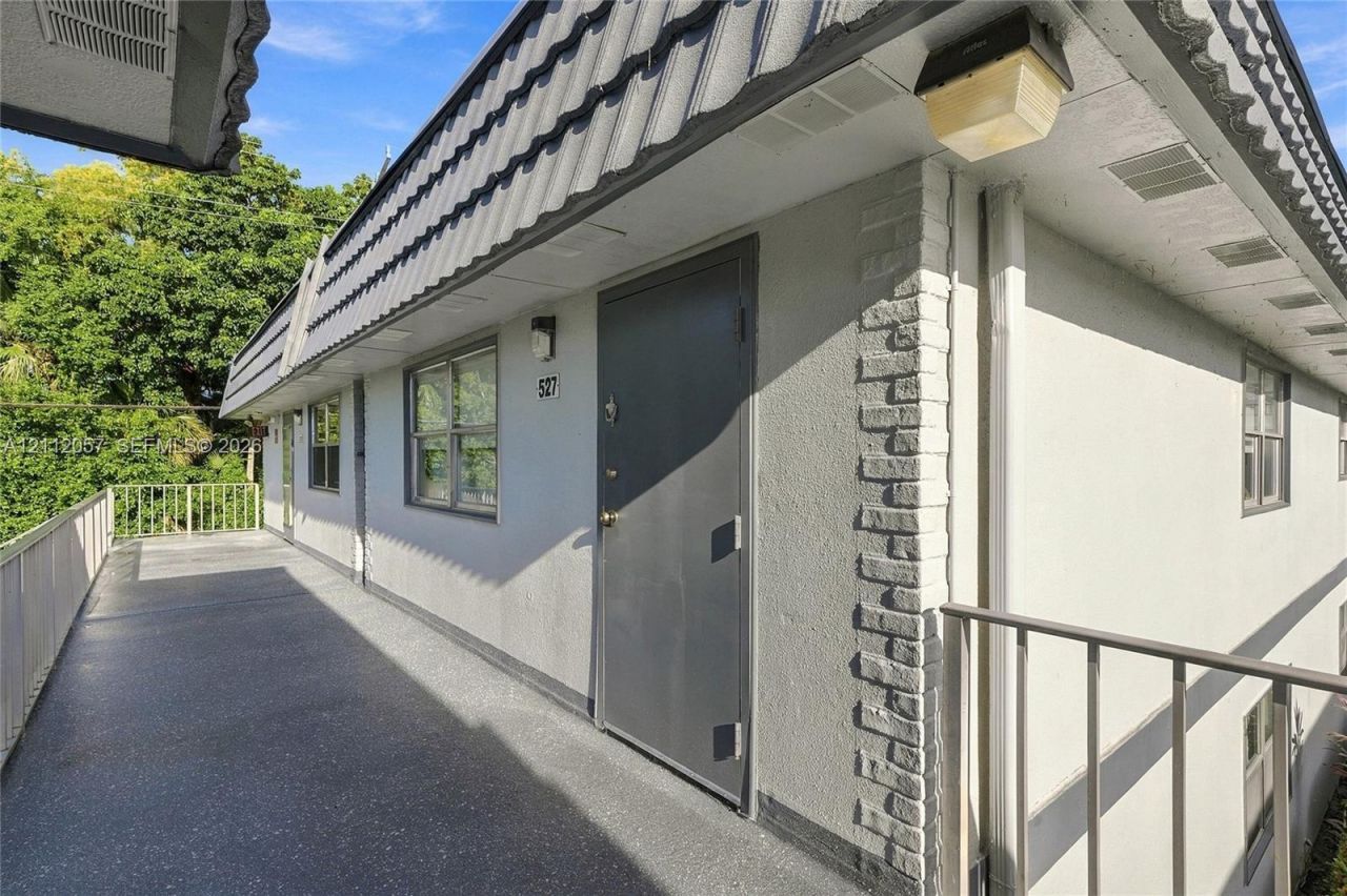 527 Brittany K, Unit 527, Delray Beach, FL 33446 Photo