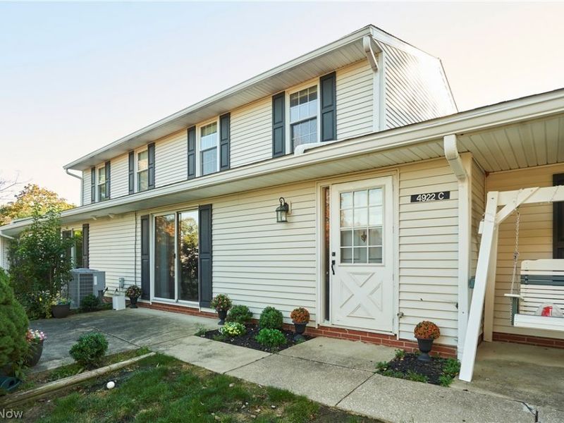 4922 Independence Circle , Unit C, Stow, OH 44224 Photo 1