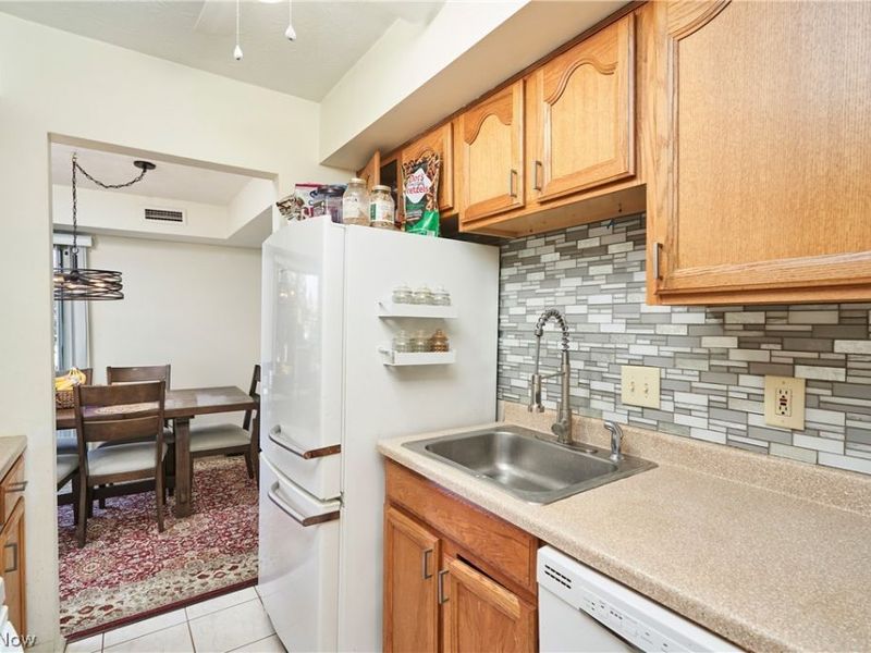 4922 Independence Circle , Unit C, Stow, OH 44224 Photo 6