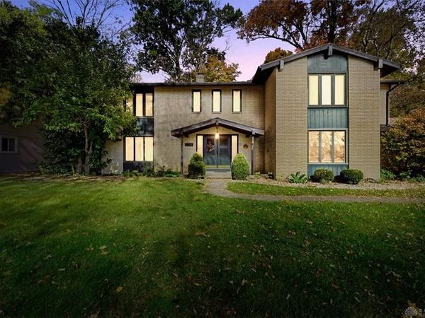 1341 Stratford Drive, Piqua, OH 45356