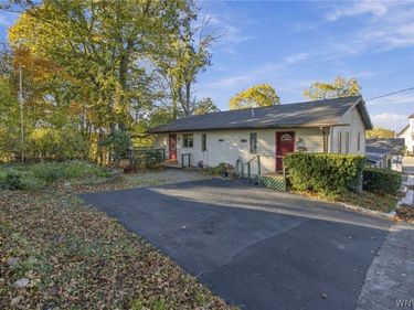 4920 Academy Street, Clarence, NY 14031