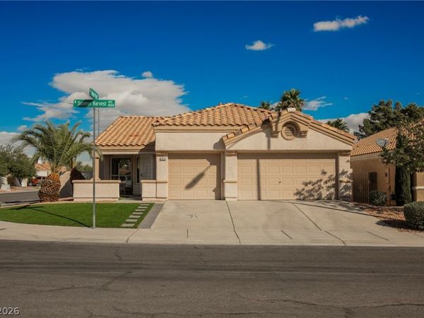 8036 Summer Harvest Avenue , Las Vegas, NV 89129