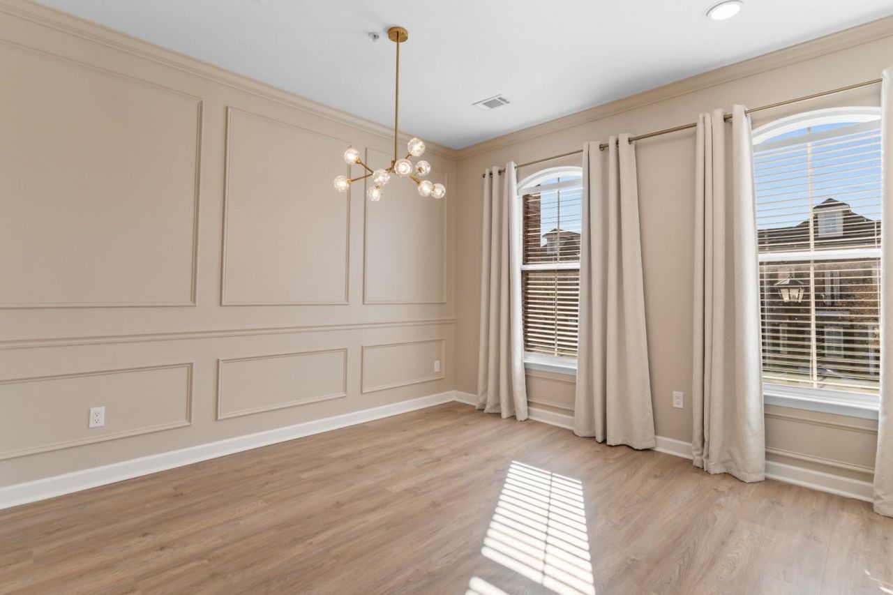 2798 Howard Ave. Photo 22