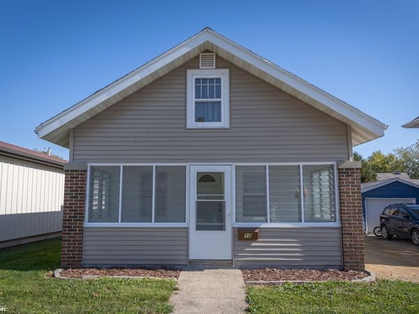 10 S 7th Street, Marshalltown, IA 50158