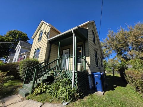 Main Photo