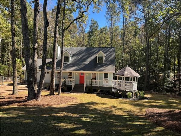 346 Russell Road , Lawrenceville, GA 30043