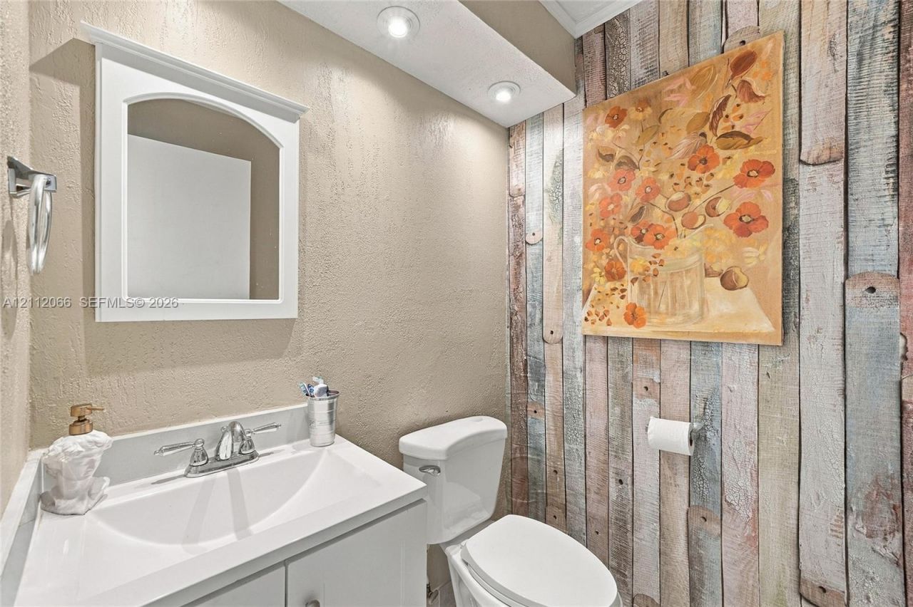 527 Brittany K , Unit K, Delray Beach, FL 33446 Photo