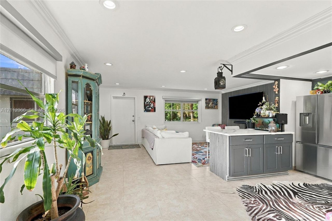 527 Brittany K , Unit K, Delray Beach, FL 33446 Photo