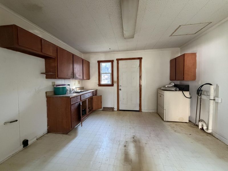 825 Mansfield Avenue, Springfield, OH 45505 Photo 16
