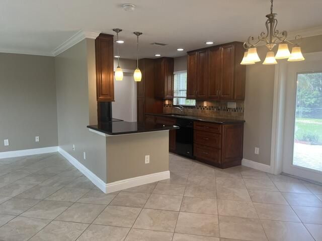 132 Bobwhite Road, Royal Palm Beach, FL 33411 Photo